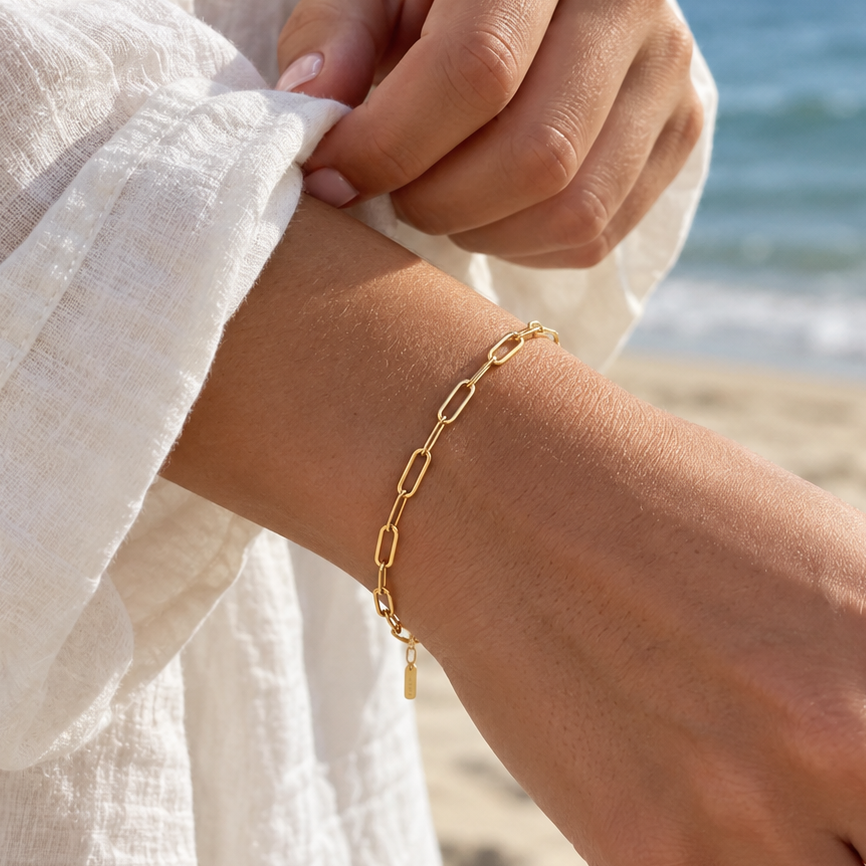 Paperclip Bracelet Gold