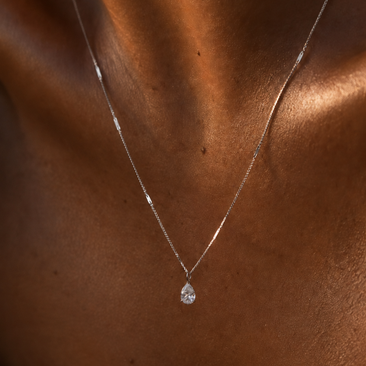 Auréa Drop Necklace Silver