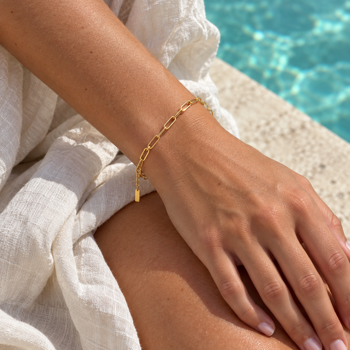 Paperclip Bracelet Gold