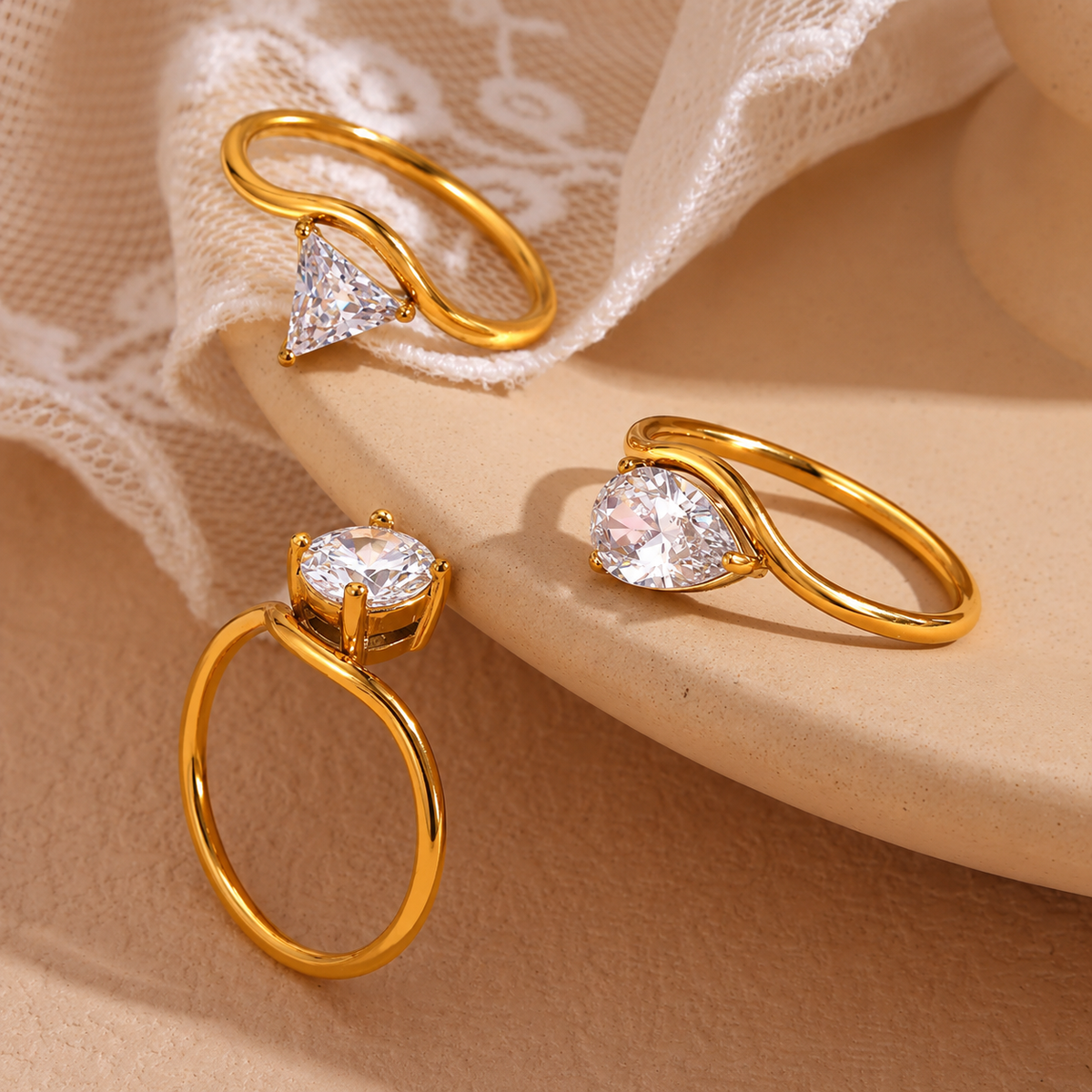 QUIET WAVE RING