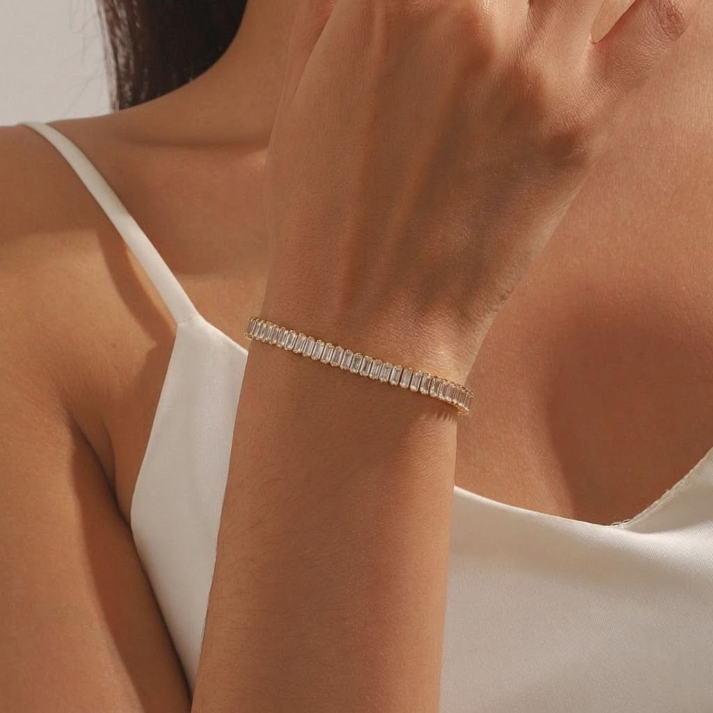 The Amora Gala Bracelet