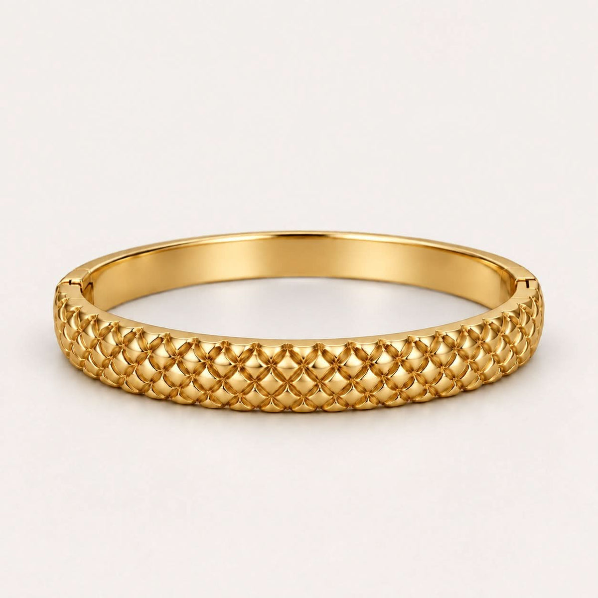 The Amora Quilted Bangle
