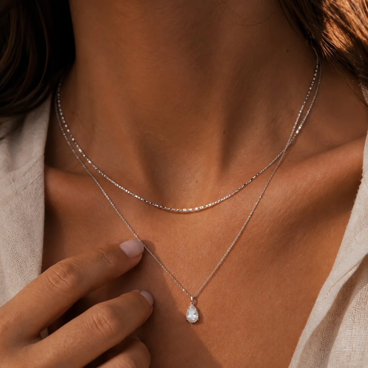 Auréa Drop Necklace