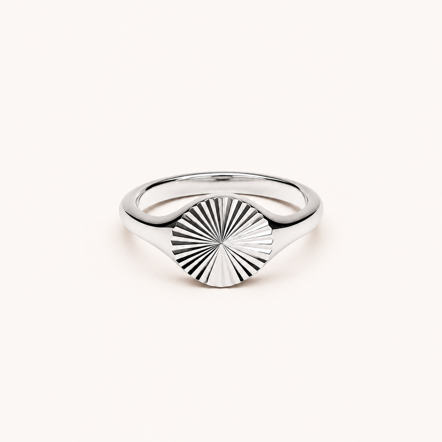 Sol Signet Ring Silver
